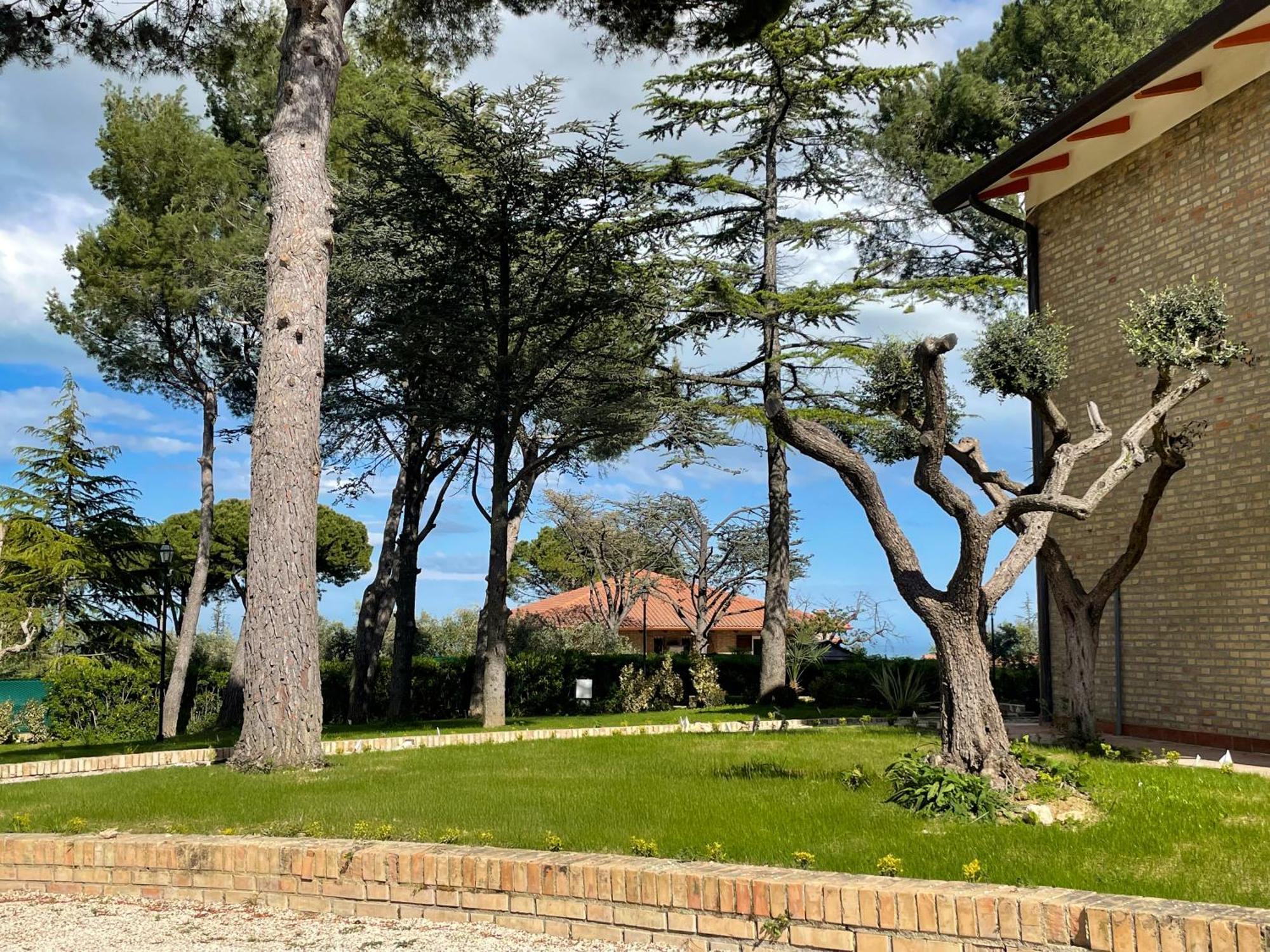 Villa Lucilla - B&B Rooms And Pool Potenza Picena Esterno foto